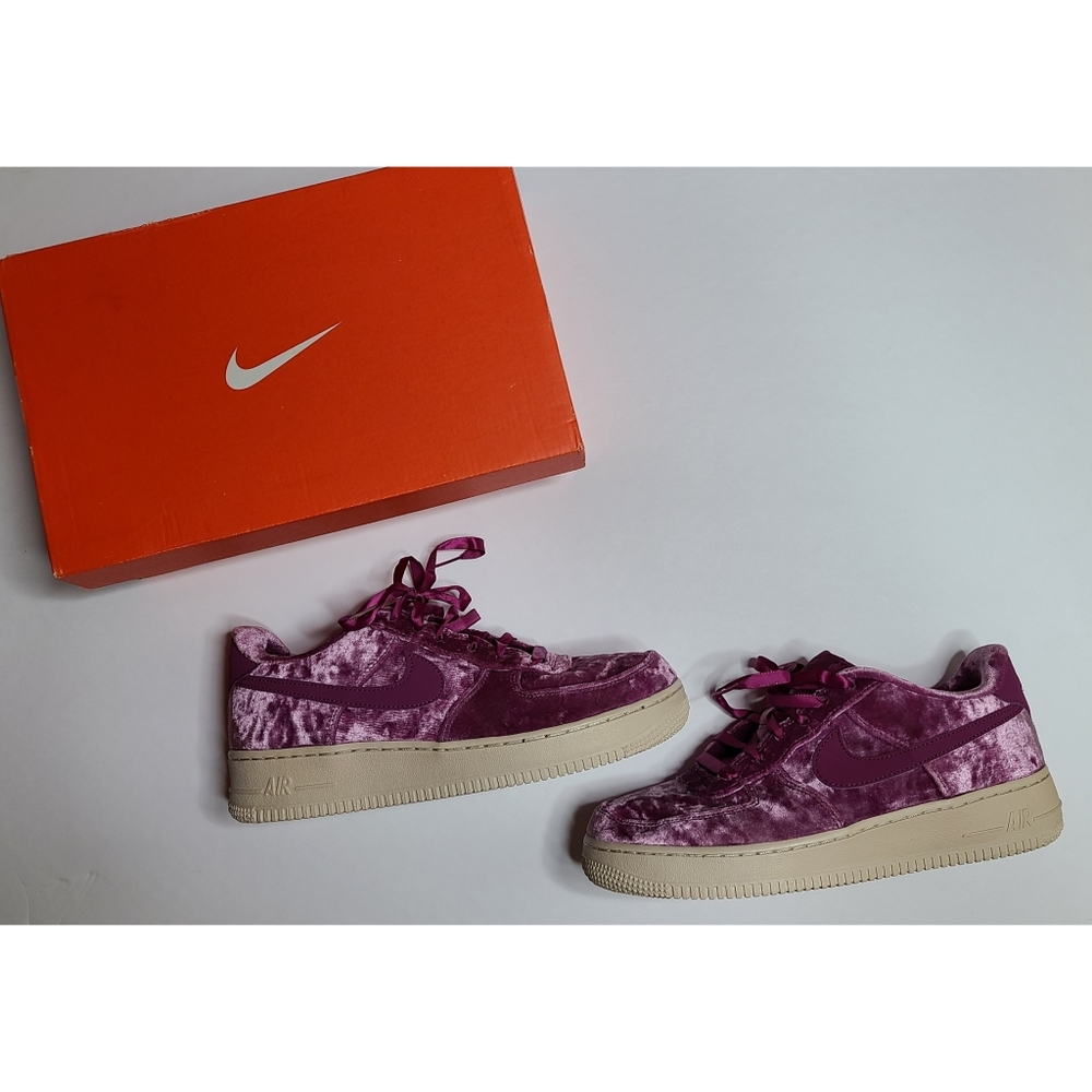 Velvet air force 1s NEW